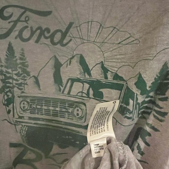 Ford Motor Company Ford Bronco Graphic Print Short Sleeve T-Shirt. Med. - Picture 7 of 12